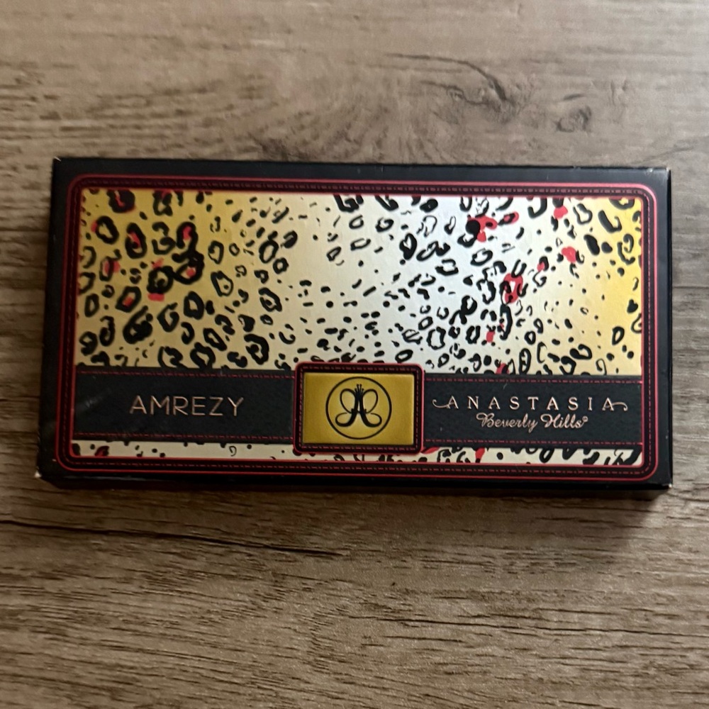 Amrezy x Anastasia Beverly Hills Eyeshadow Palette (Original)